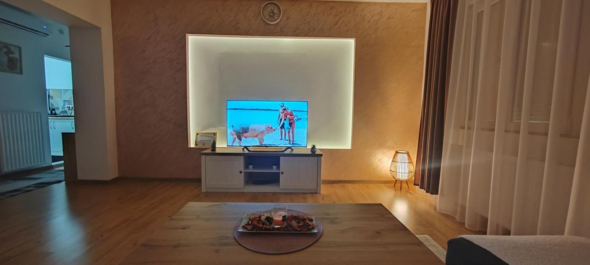 Golden Royal Apartman Kragujevac Kültér fotó